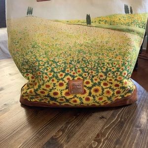 Sunflower field tote bag